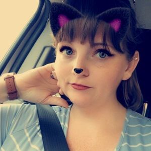 Meet your Posher, Rebecca